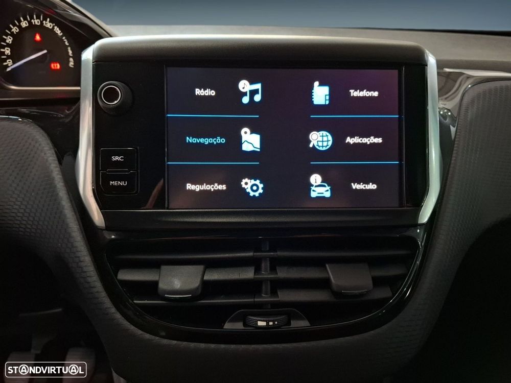 Peugeot 2008 1.2 PureTech Allure - 24