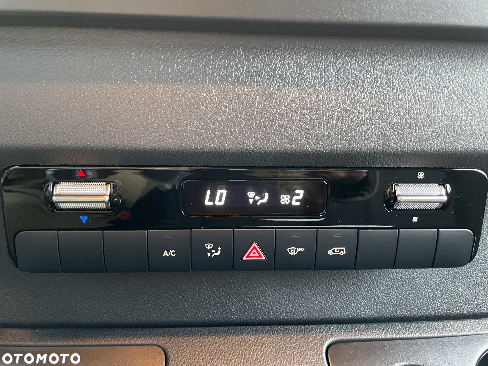 Mercedes-Benz Sprinter 317 CDI  skrzynia 8 palet NAWIGACJA - 10