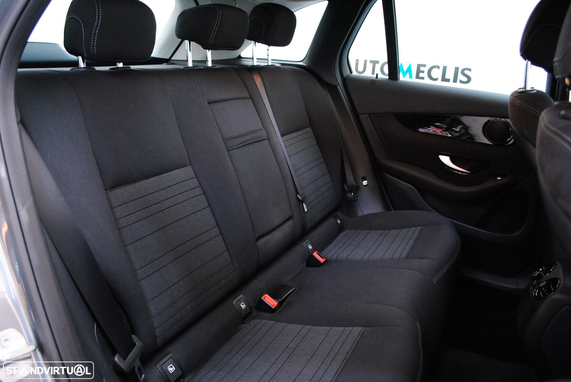 Mercedes-Benz GLC 220 - 21