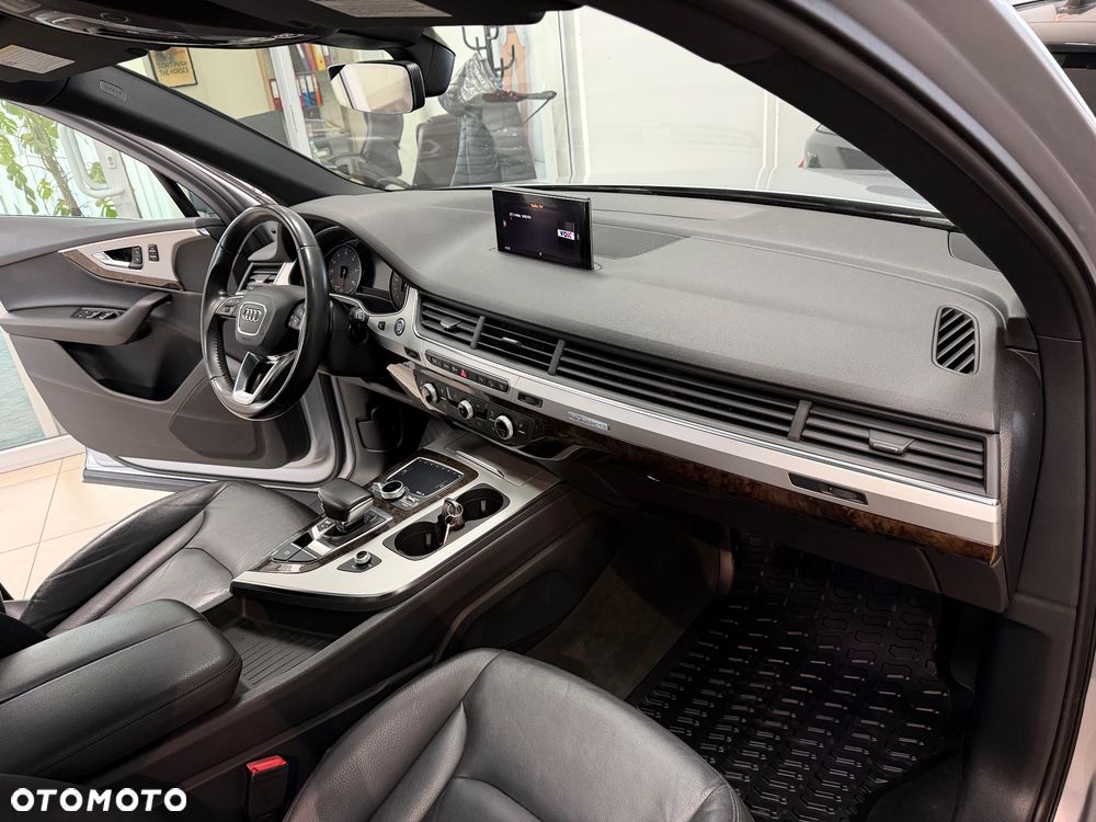 Audi Q7 - 39