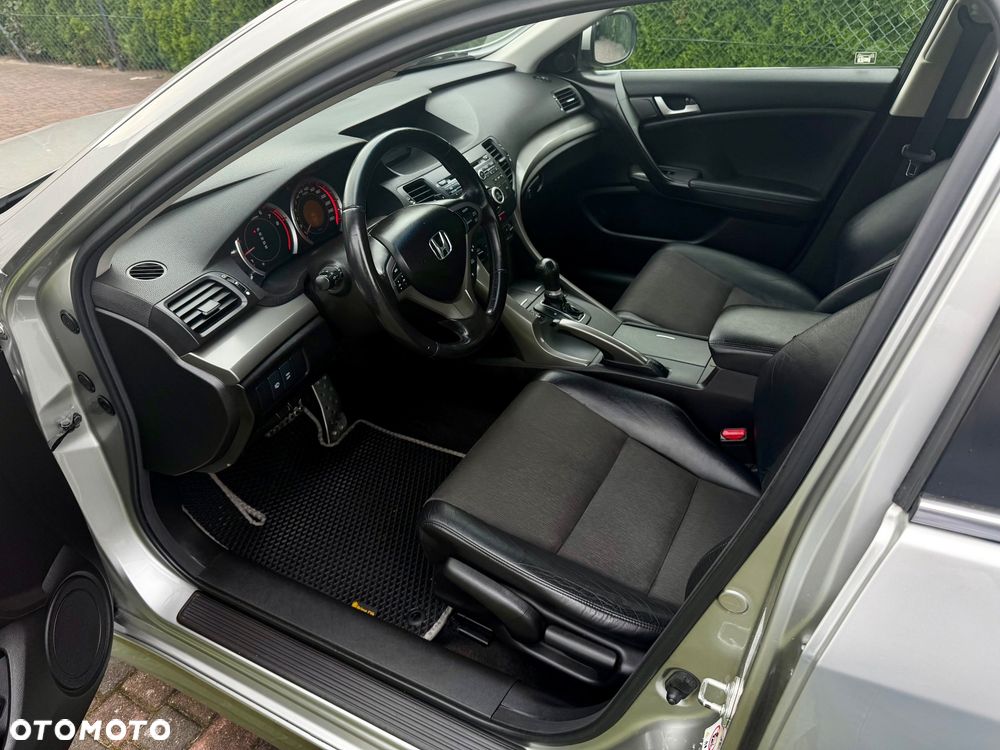 Honda Accord - 8
