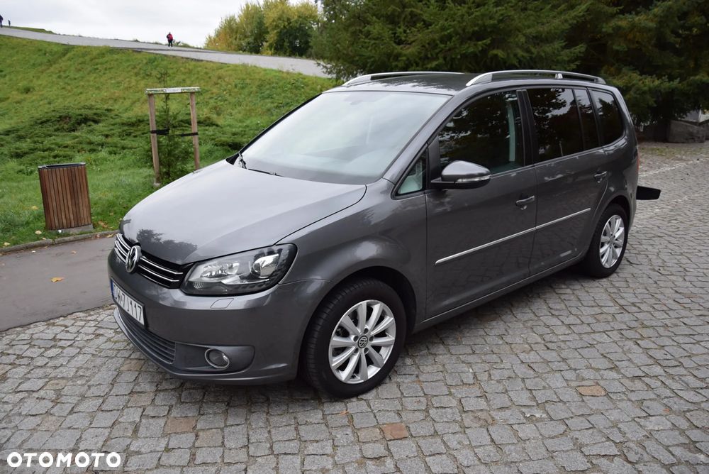 Volkswagen Touran 2.0 TDI DPF DSG Highline - 1