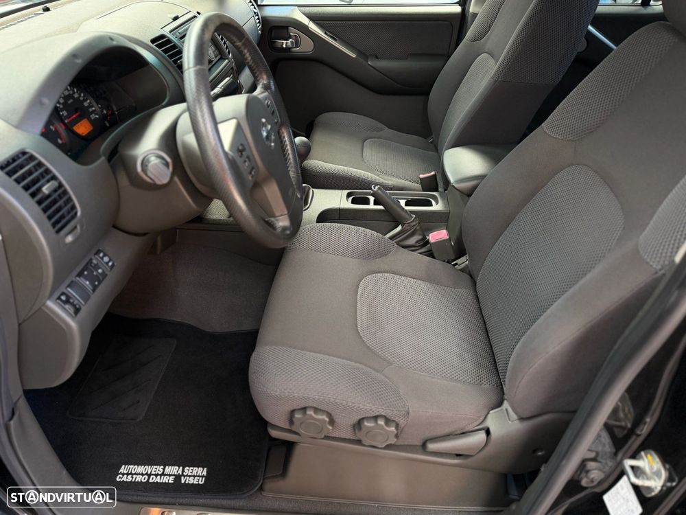 Nissan Navara 2.5 DCI CD SE 4WD - 33