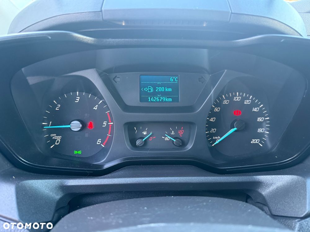 Ford TRANSIT CUSTOM - 14