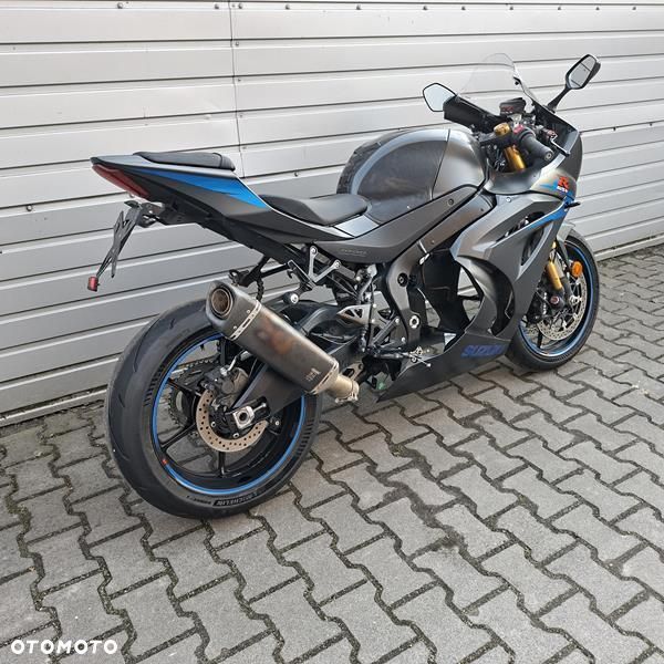Suzuki GSX-R - 2