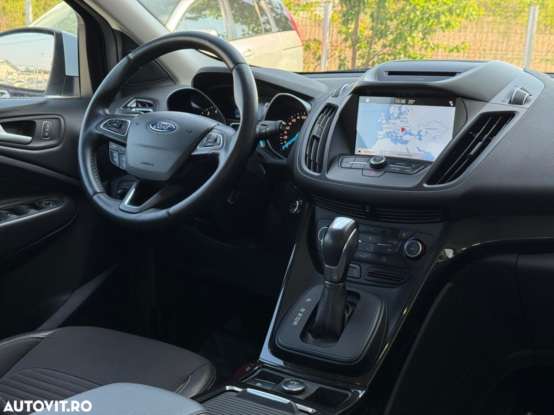 Ford Kuga - 7
