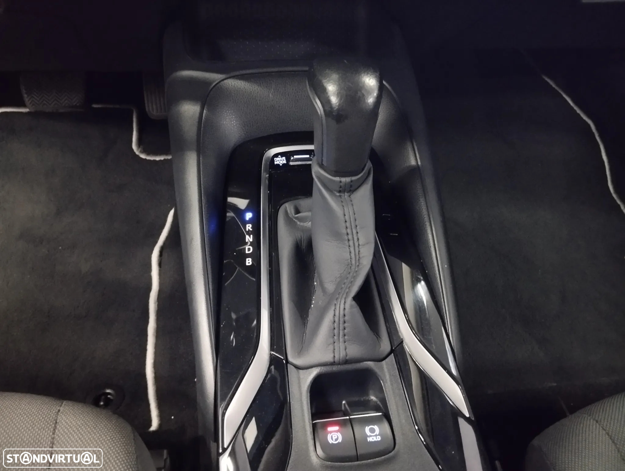 Toyota Corolla SD 1.8 Hybrid Comfort - 30