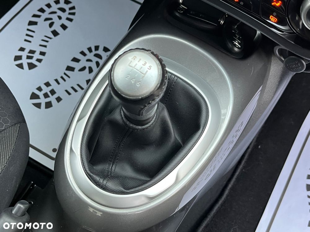 Nissan Juke - 35