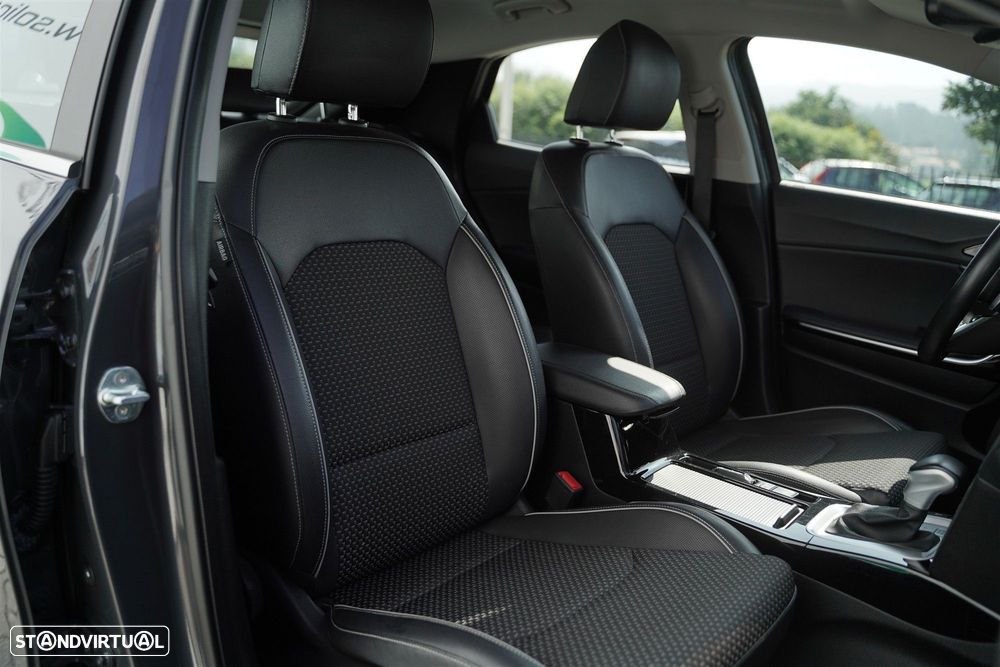 Kia XCeed 1.6 GDi PHEV Drive - 33
