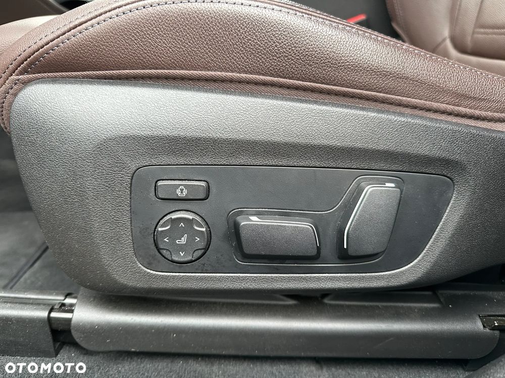 BMW X4 - 11