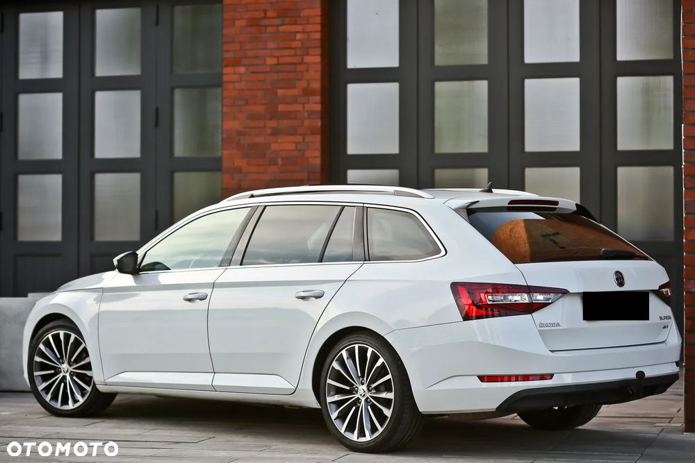 Skoda Superb 2.0 TDI 4x4 DSG L&K - 11