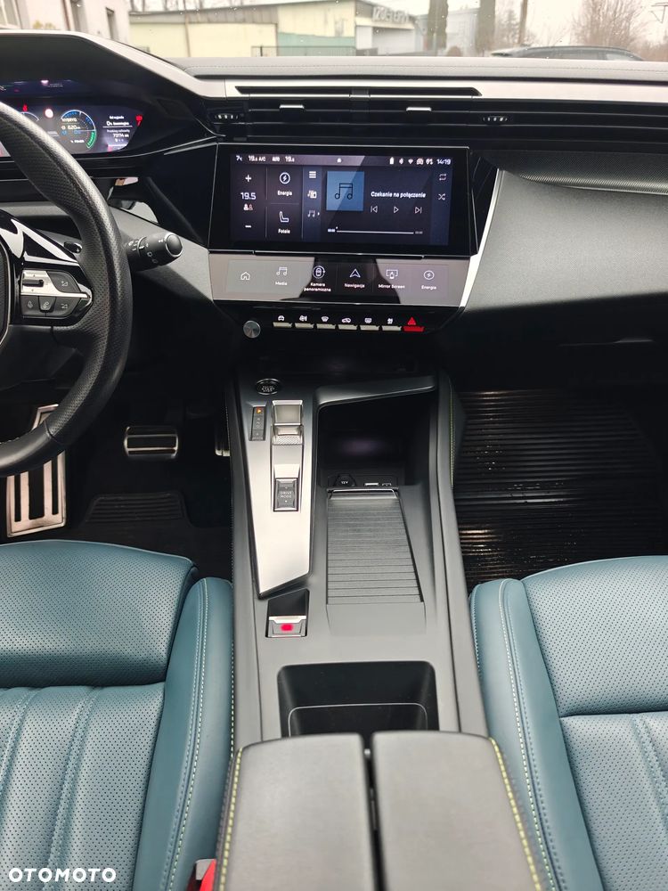 Peugeot 308 1.6 PureTech GPF GT S&S EAT8 - 9