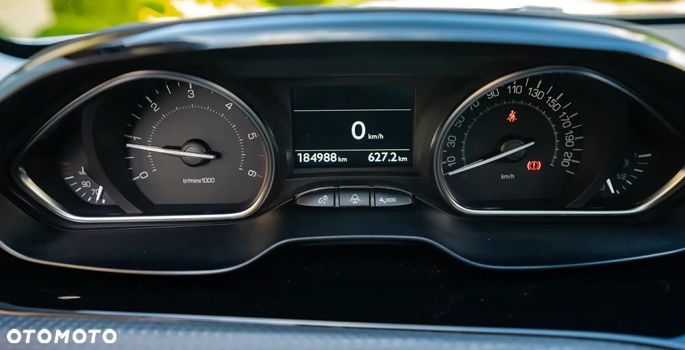 Peugeot 2008 BlueHDi FAP 120 STOP & START Crossway - 40