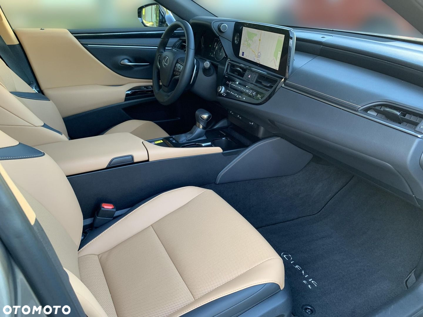 Lexus ES - 14