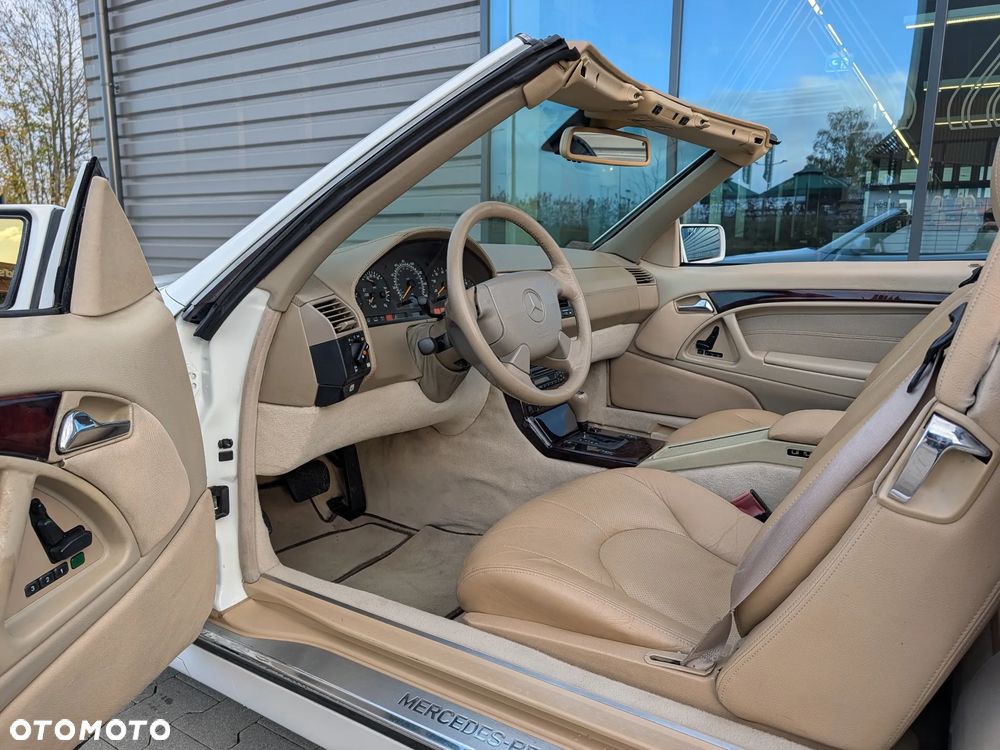 Mercedes-Benz SL 500 - 19