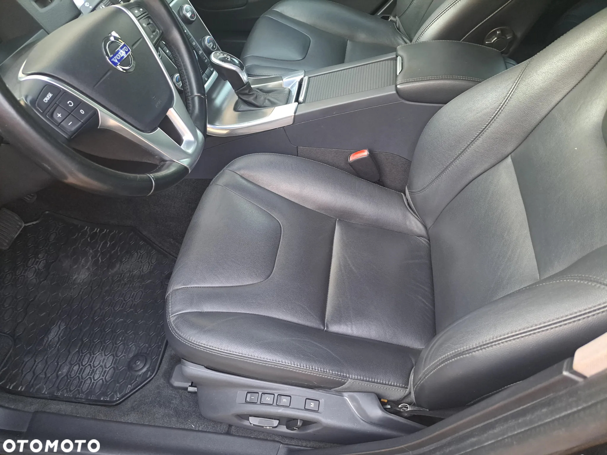 Volvo S60 - 17