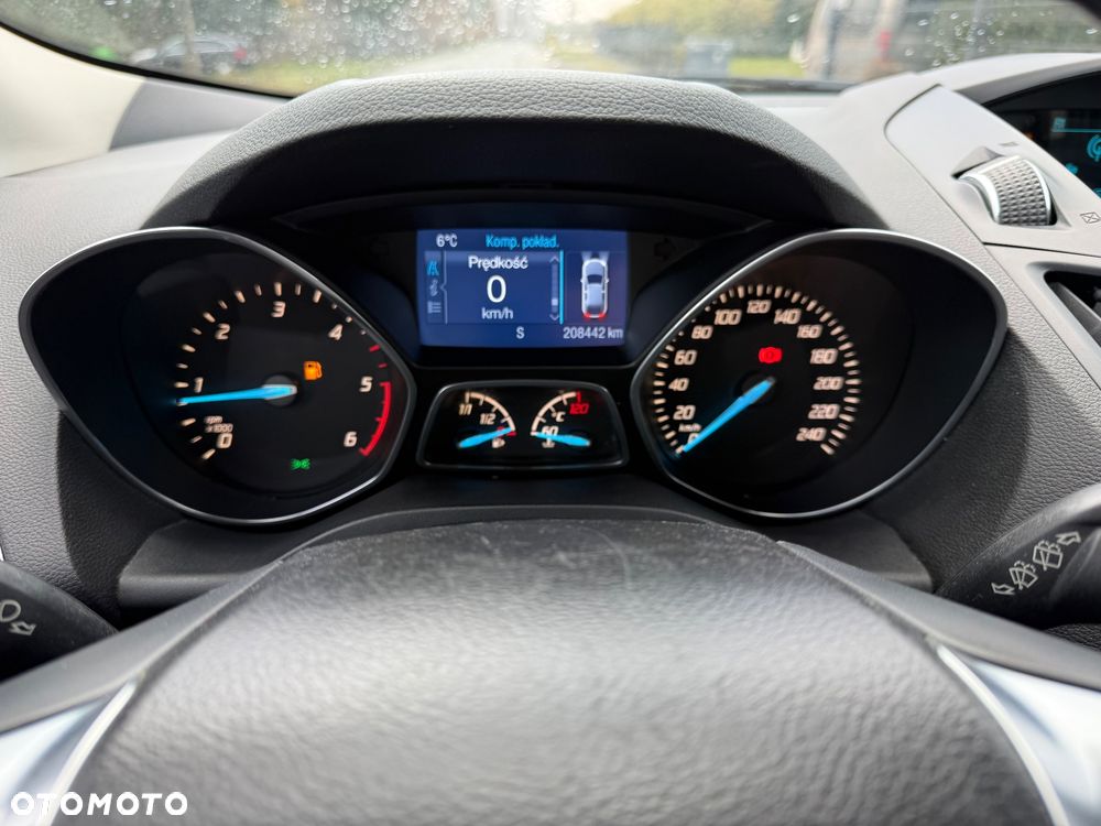 Ford Kuga 2.0 TDCi 2x4 Champions Edition - 8