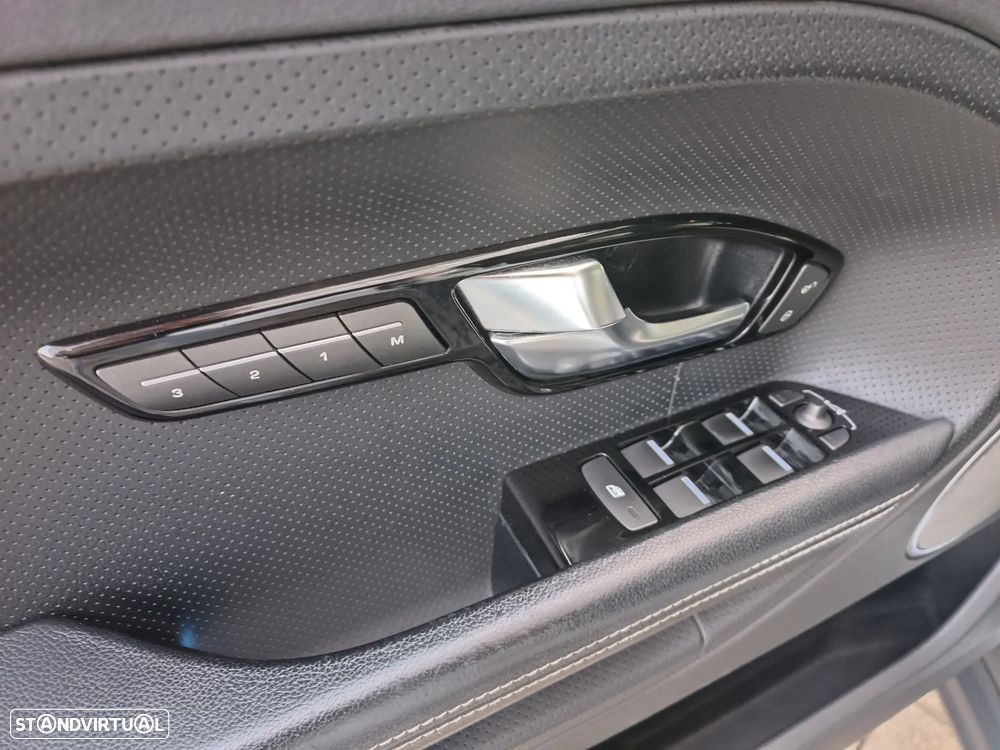 Land Rover Range Rover Evoque 2.2 eD4 Dynamic - 18
