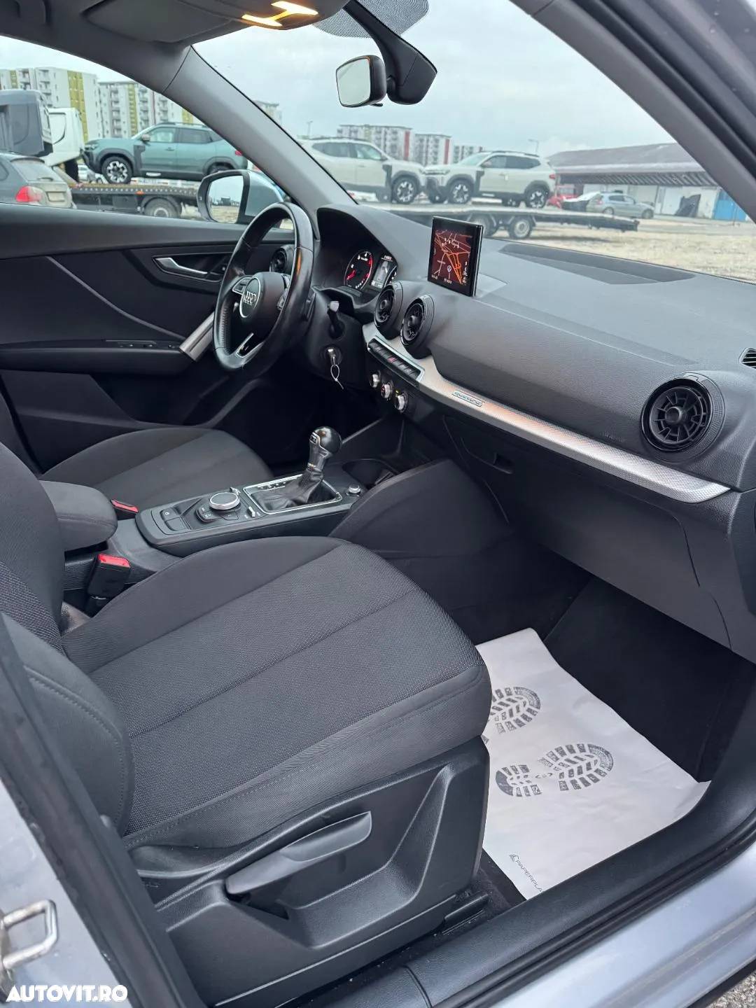 Audi Q2 2.0 TDI quattro S tronic design - 6
