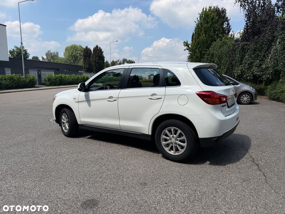 Mitsubishi ASX - 4