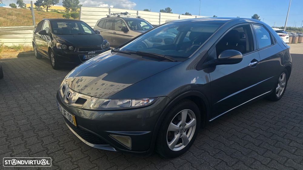 Honda Civic 1.4 i-VTEC Comfort - 1