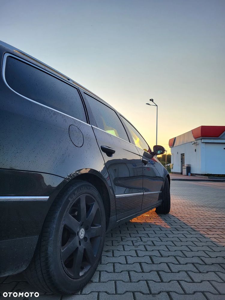 Volkswagen Passat 3.2 V6 FSI 4Motion DSG Highline - 7