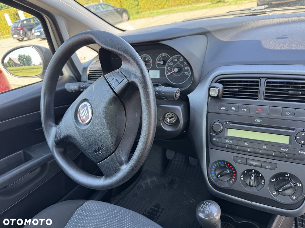 Fiat Grande Punto - 7