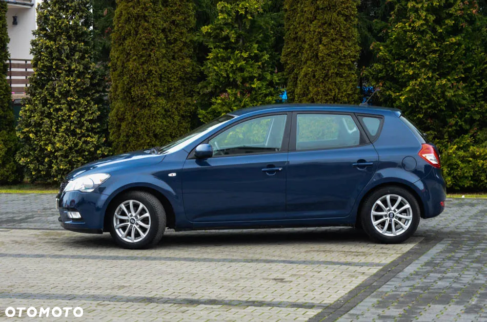 Kia Ceed Cee'd 1.6 Comfort - 13
