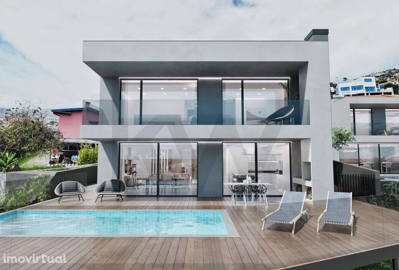 Moradia de Luxo com Vista Panorâmica sobre a Baía do Funchal – Boa Nov - Grande imagem: 4/32