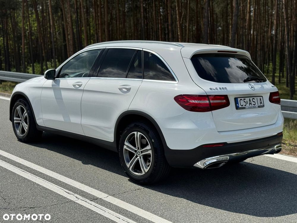 Mercedes-Benz GLC 250 4-Matic - 8
