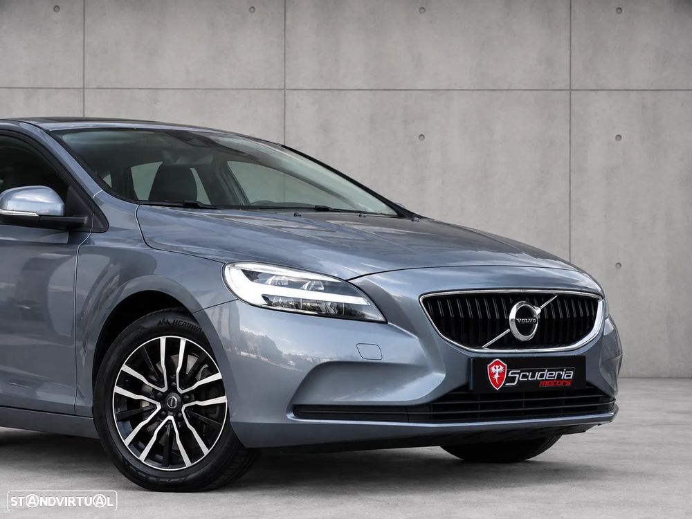 Volvo V40 2.0 D3 Momentum - 12