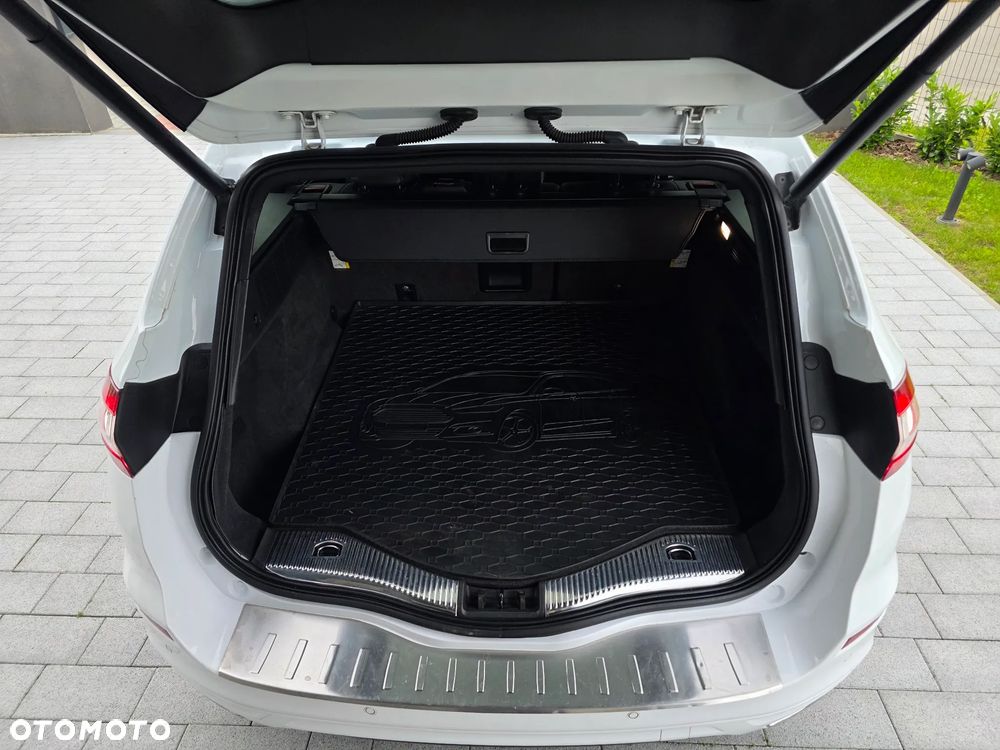 Ford Mondeo SW 2.0 TDCi Bi-Turbo PowerShift-Aut ST-Line - 13