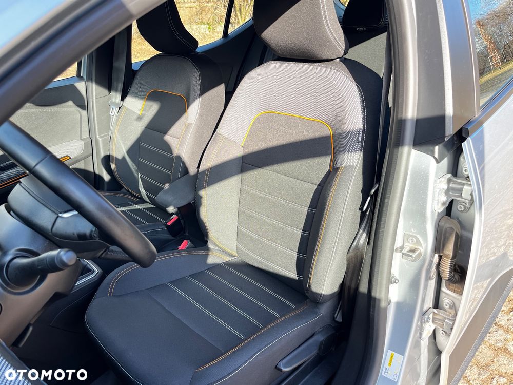Dacia Sandero 1.0 TCe Comfort CVT - 10