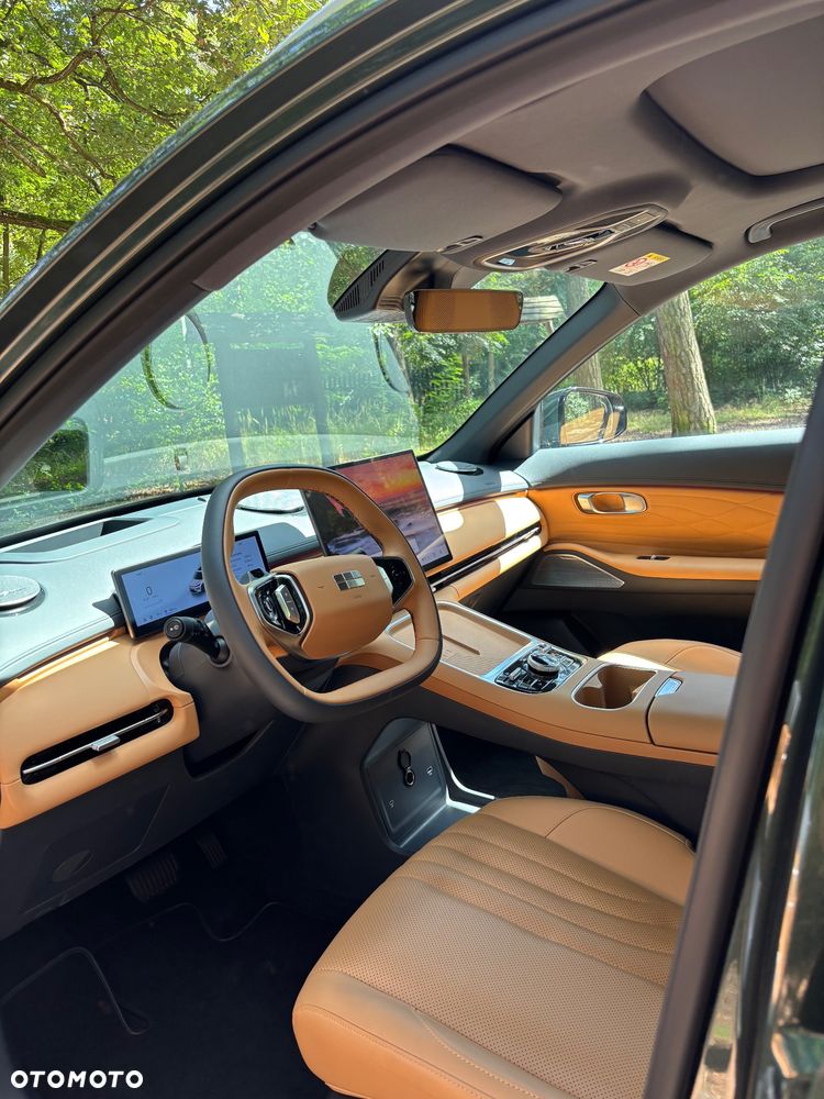 Geely Starray EM-i 1.5 PHEV Max - 9