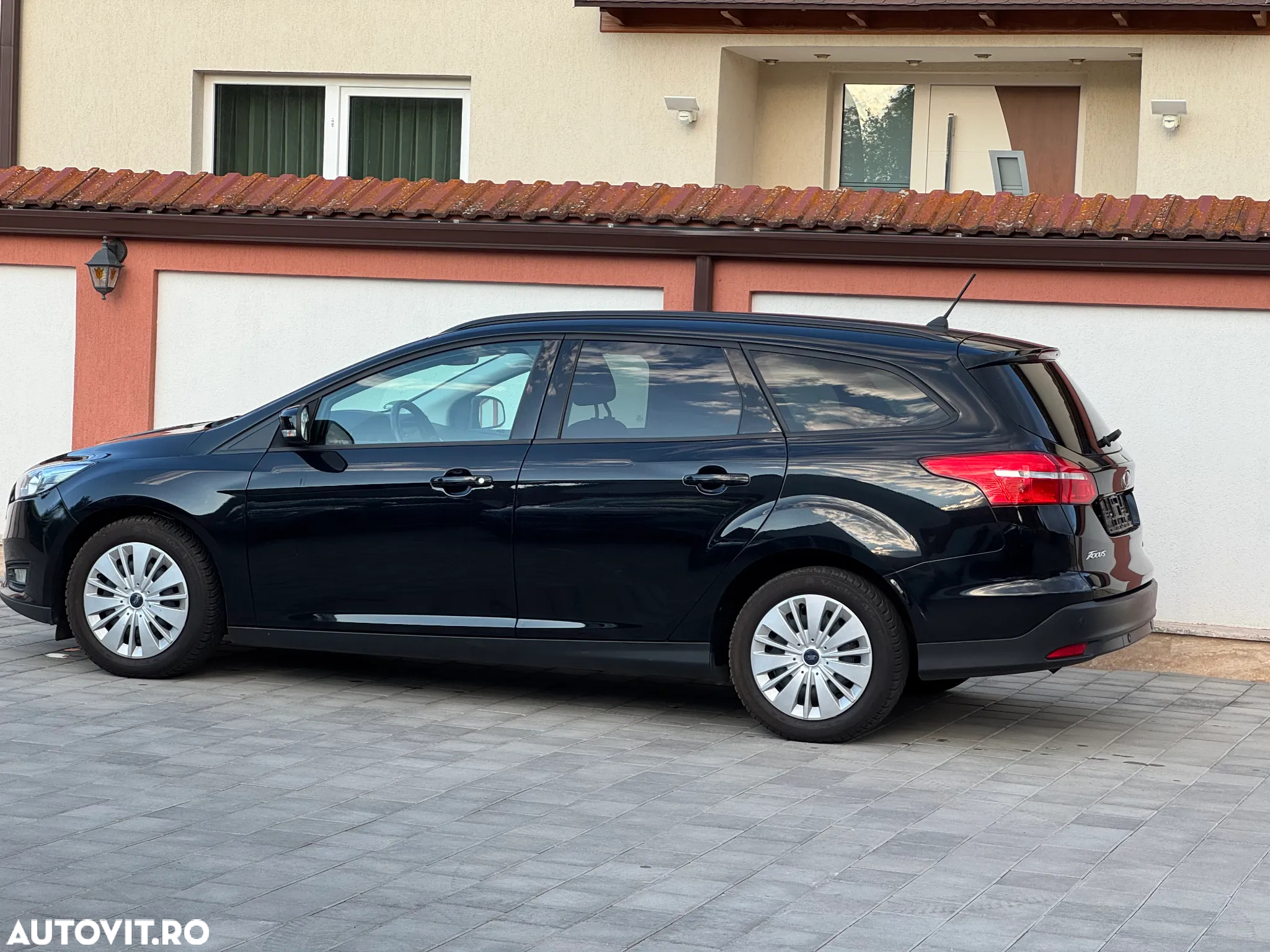 Ford Focus 1.0 EcoBoost 6MT MHEV Active - 14