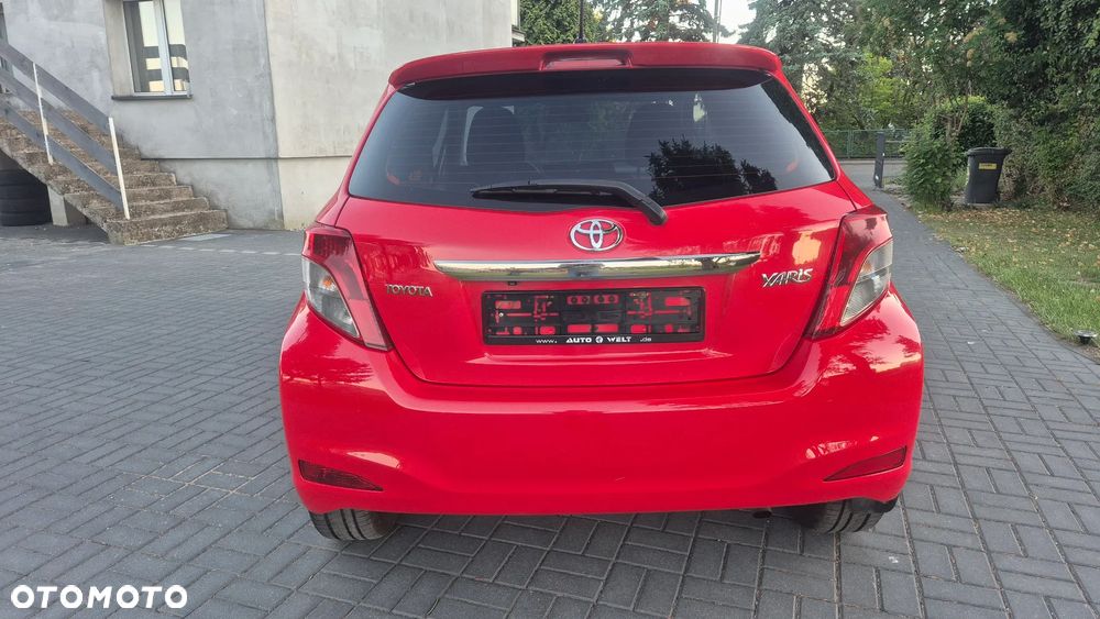 Toyota Yaris 1.33 VVT-i Club - 4