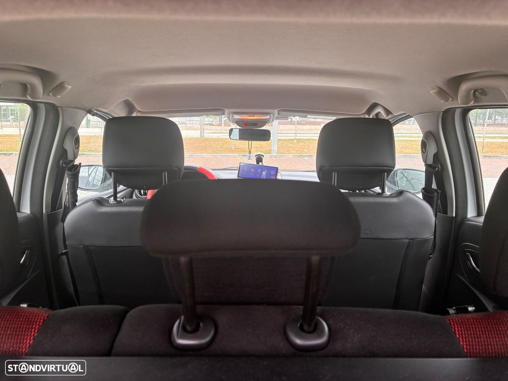 Renault Clio Sport Tourer 1.5 dCi - 19