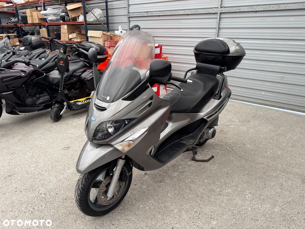 Piaggio Xevo - 3