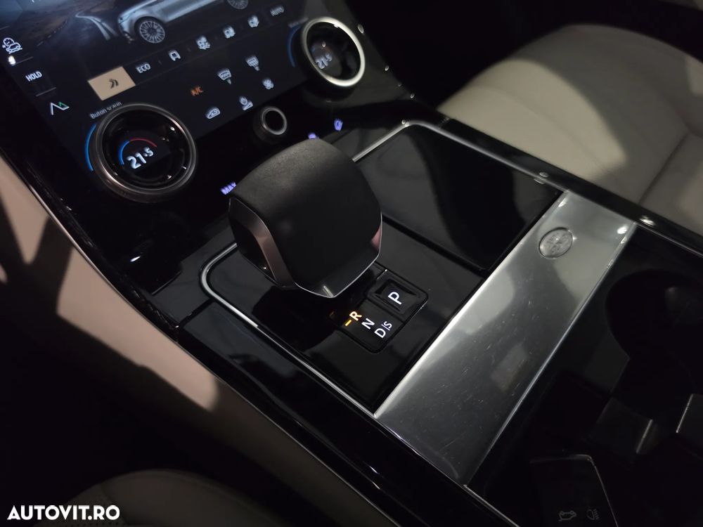 Land Rover Range Rover Velar 3.0 D300 MHEV Dynamic SE - 9