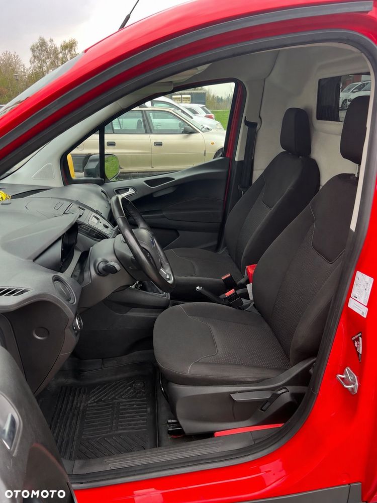 Ford Transit Courier - 3