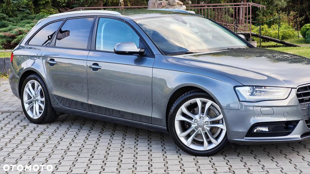 Audi A4 Avant 2.0 TDI DPF clean diesel quattro S tronic Ambiente - 19