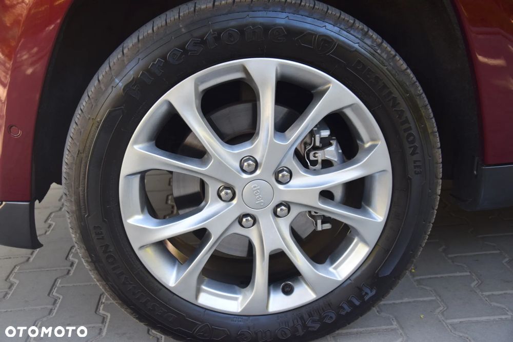 Jeep Grand Cherokee - 9