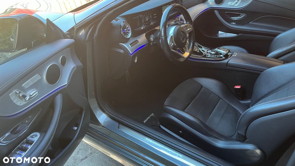 Mercedes-Benz Klasa E 300 d 9G-TRONIC - 20