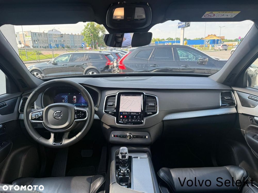 Volvo XC 90 - 31