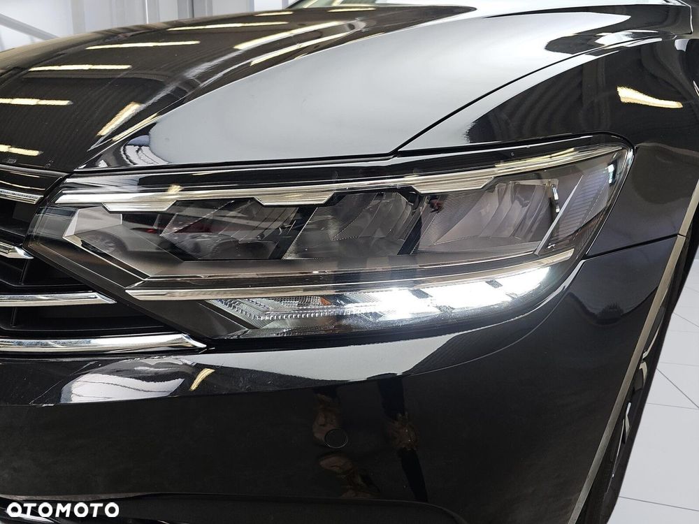 Volkswagen Passat Variant 1.5 TSI EVO Business DSG - 33