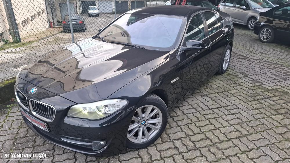 BMW 520 d Line Luxury Auto - 2