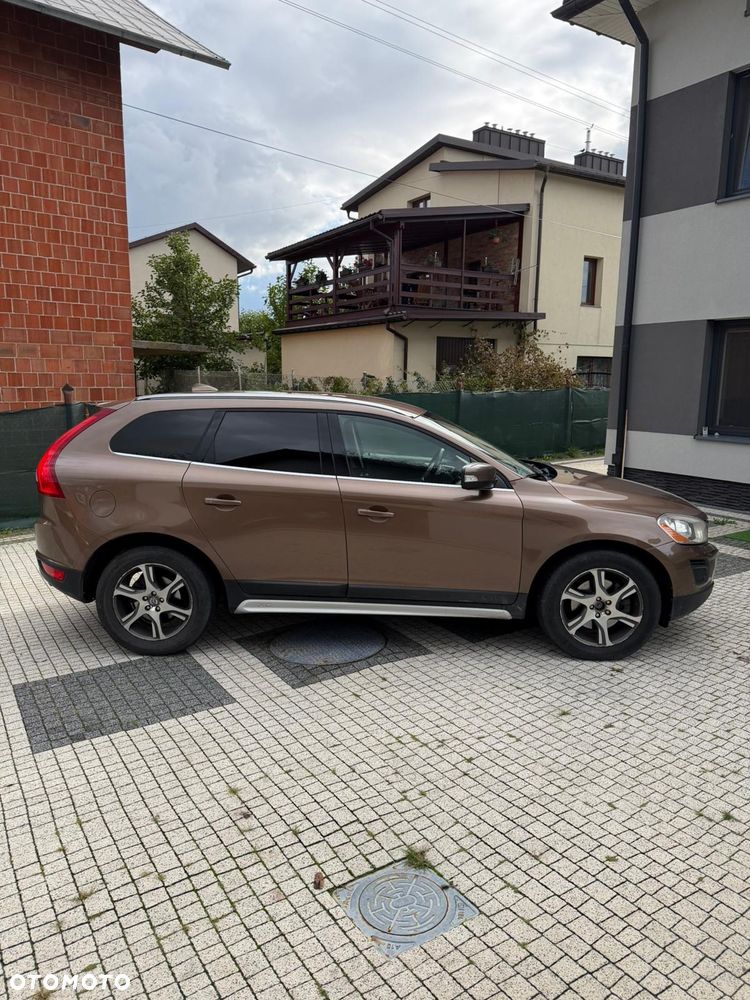 Volvo XC 60 - 13
