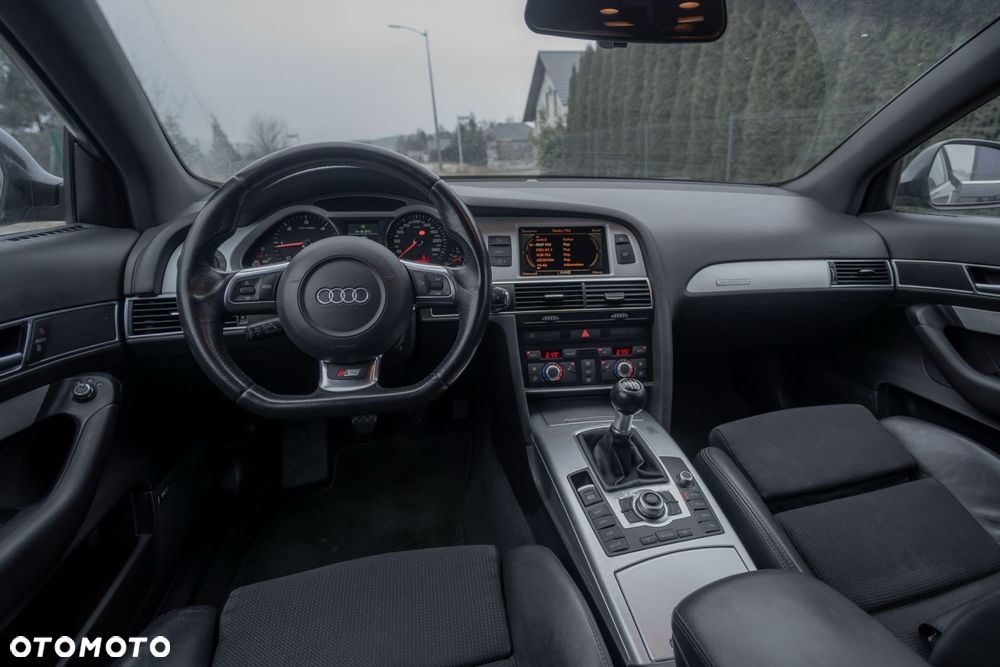 Audi A6 Avant - 11