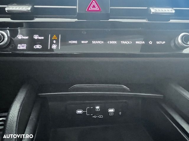 Kia Sportage 1.6 T-GDI 7DCT HP 4x2 Urban - 17