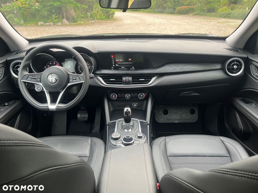 Alfa Romeo Stelvio 2.0 Turbo Sprint Q4 - 34